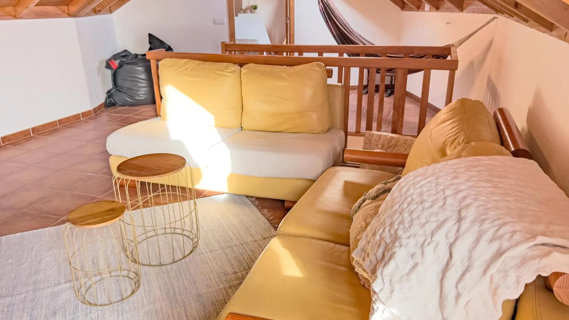Vakantiehuis Calheta Bay View House - Family And Group Residence Arco da Calheta
