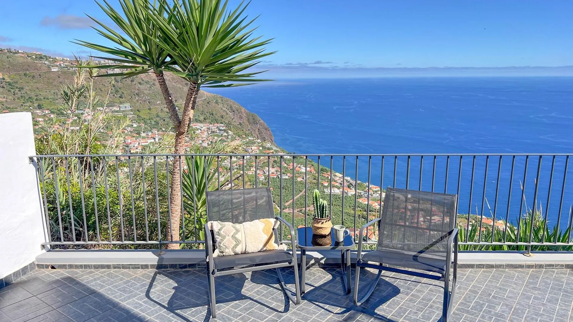Calheta Bay View House - Family And Group Residence Arco da Calheta